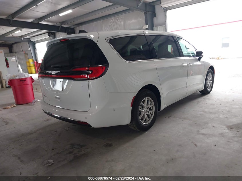 2024 CHRYSLER PACIFICA TOURING L - 2C4RC1BGXRR112743