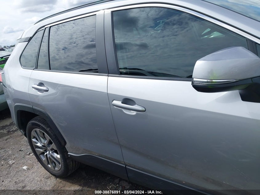 2022 TOYOTA RAV4 XLE PREMIUM - 2T3C1RFV2NC207091