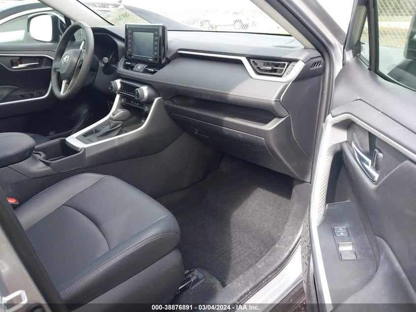 2022 TOYOTA RAV4 XLE PREMIUM - 2T3C1RFV2NC207091
