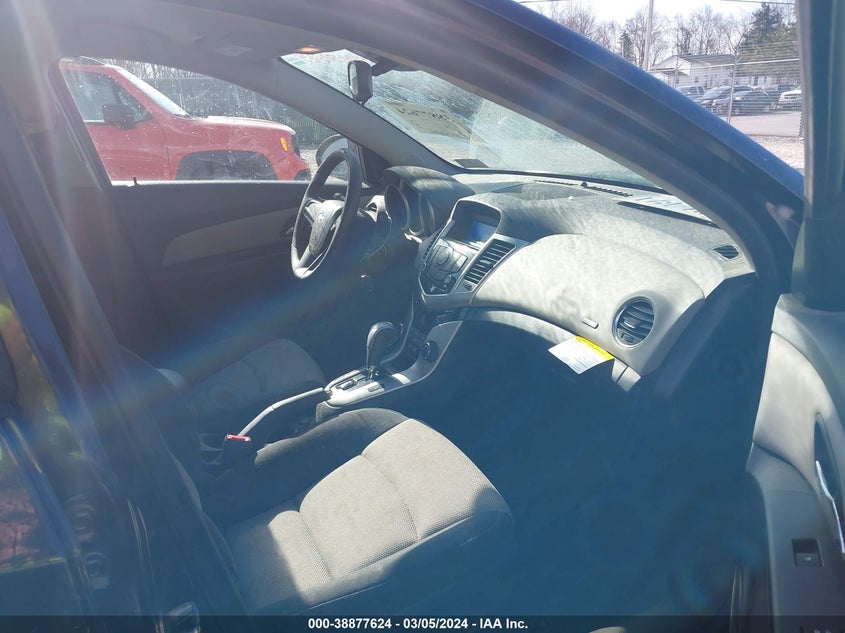 2016 CHEVROLET CRUZE LIMITED LS AUTO - 1G1PC5SH9G7157946