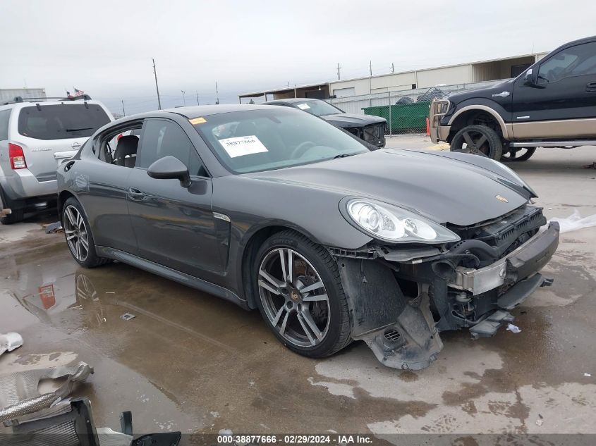 2013 PORSCHE PANAMERA 4 - WP0AA2A73DL012818