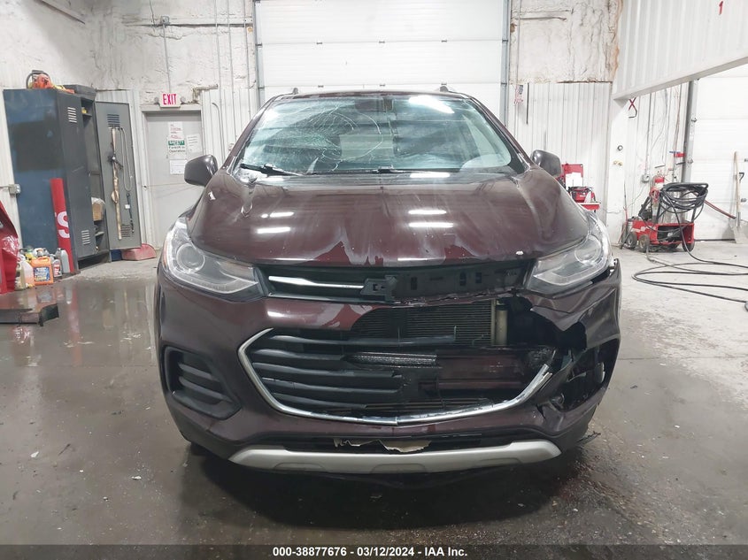 VIN KL7CJPSB7LB345999 2020 CHEVROLET TRAX AWD LT