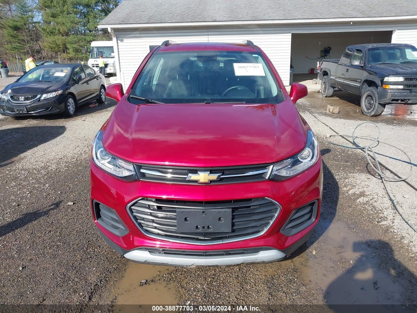 VIN 3GNCJLSB1KL308169 2019 CHEVROLET TRAX LT