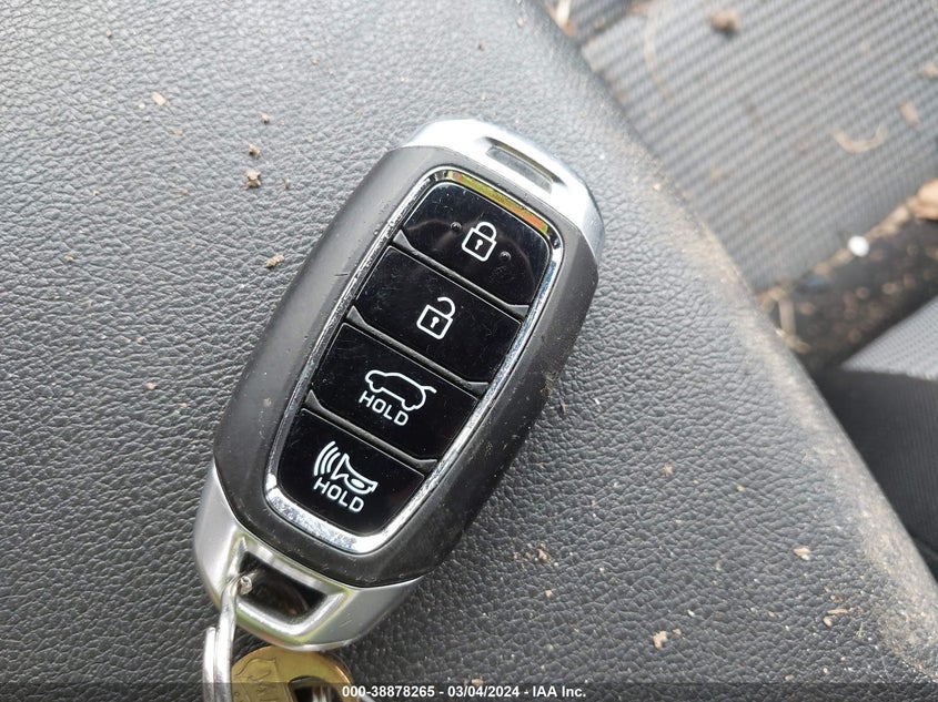 2019 HYUNDAI KONA SEL - KM8K2CAA2KU353391