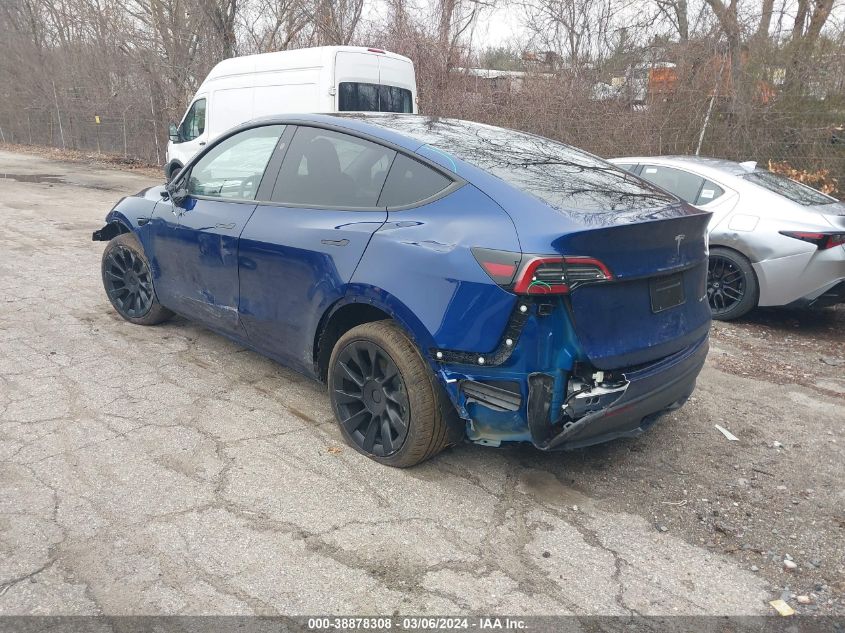 2023 Tesla Model Y Awd/Long Range Dual Motor All-Wheel Drive VIN: 7SAYGDEE4PA185739 Lot: 38878308