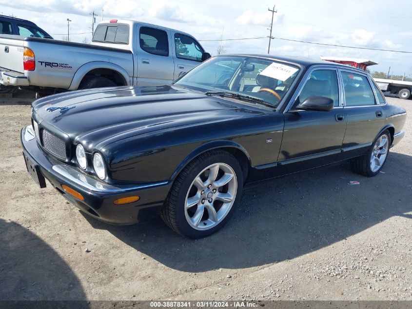 1999 Jaguar Xjr VIN: SAJPX1840XC861941 Lot: 38878341