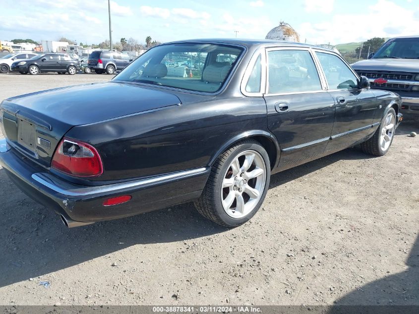 1999 Jaguar Xjr VIN: SAJPX1840XC861941 Lot: 38878341