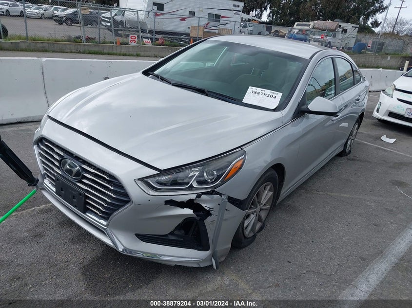 VIN 5NPE24AF8JH692989 2018 HYUNDAI SONATA SE