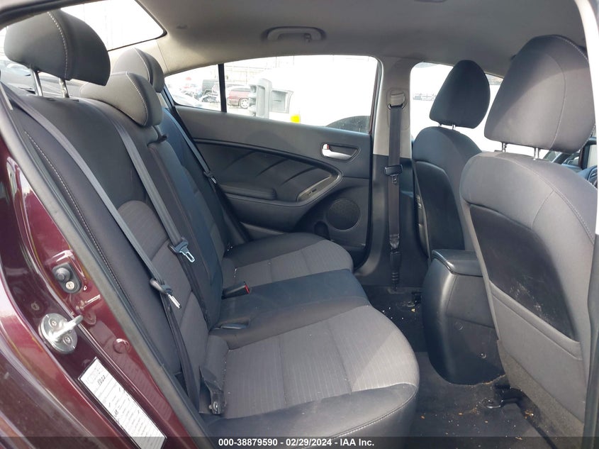 2018 KIA FORTE LX - 3KPFL4A77JE178856