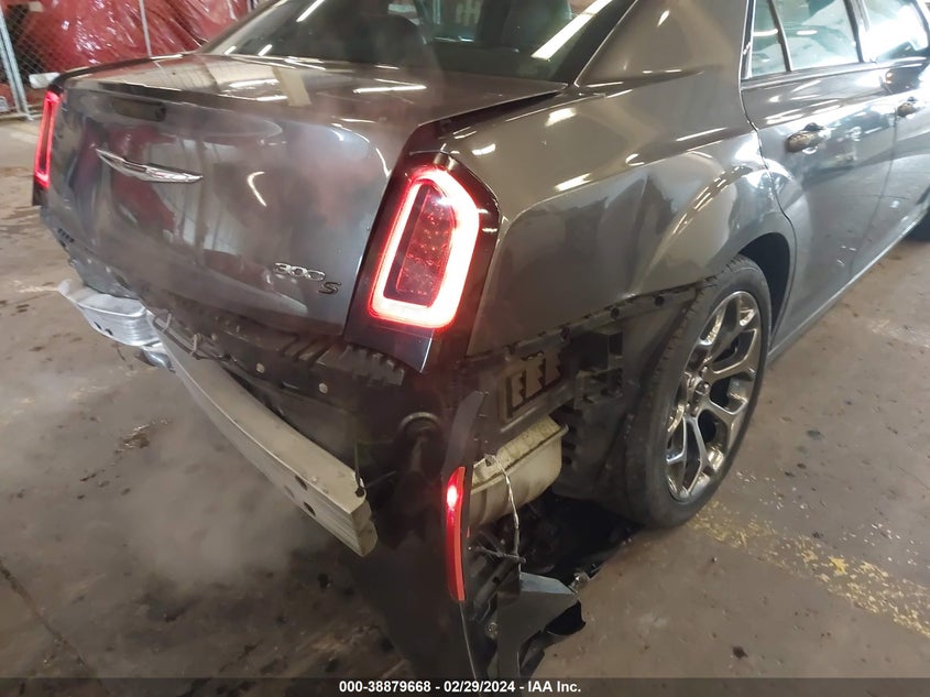 2018 CHRYSLER 300 S - 2C3CCABG6JH243429