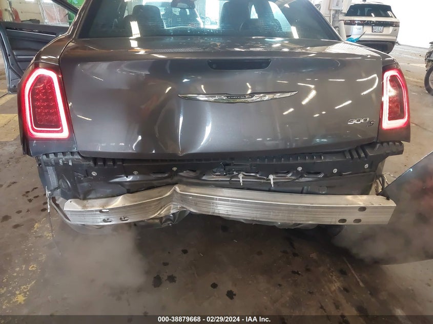 2018 CHRYSLER 300 S - 2C3CCABG6JH243429