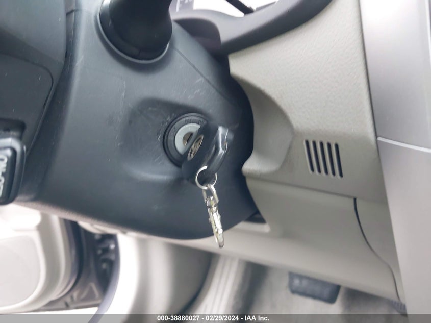 2013 TOYOTA COROLLA LE - 5YFBU4EE7DP219266