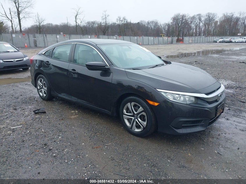 VIN 2HGFC2F54JH510527 2018 HONDA CIVIC LX