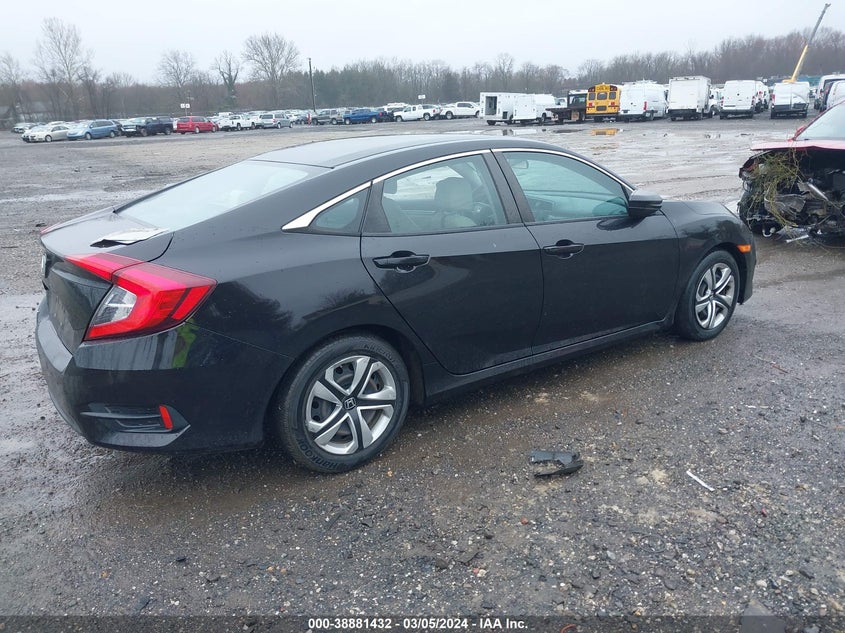 VIN 2HGFC2F54JH510527 2018 HONDA CIVIC LX