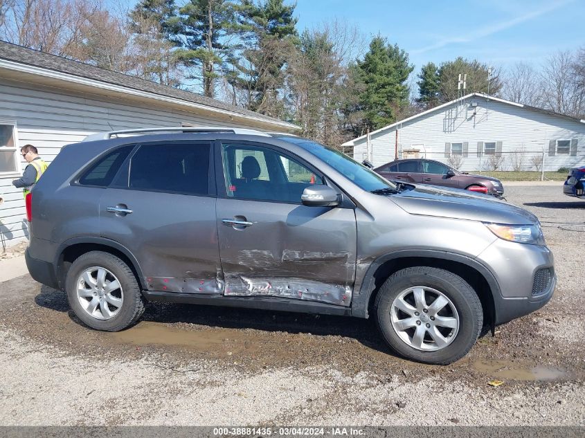 2013 Kia Sorento Lx V6 VIN: 5XYKTDA27DG375973 Lot: 38881435