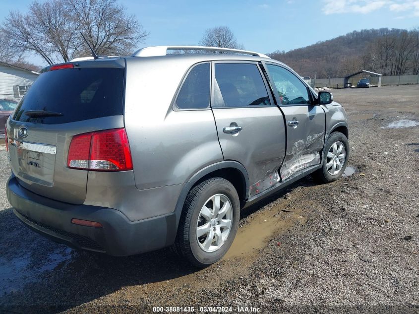 2013 Kia Sorento Lx V6 VIN: 5XYKTDA27DG375973 Lot: 38881435