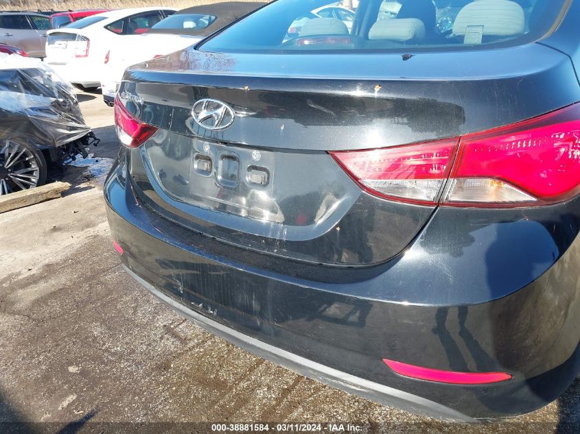 5NPDH4AE1FH606771 2015 Hyundai Elantra Se