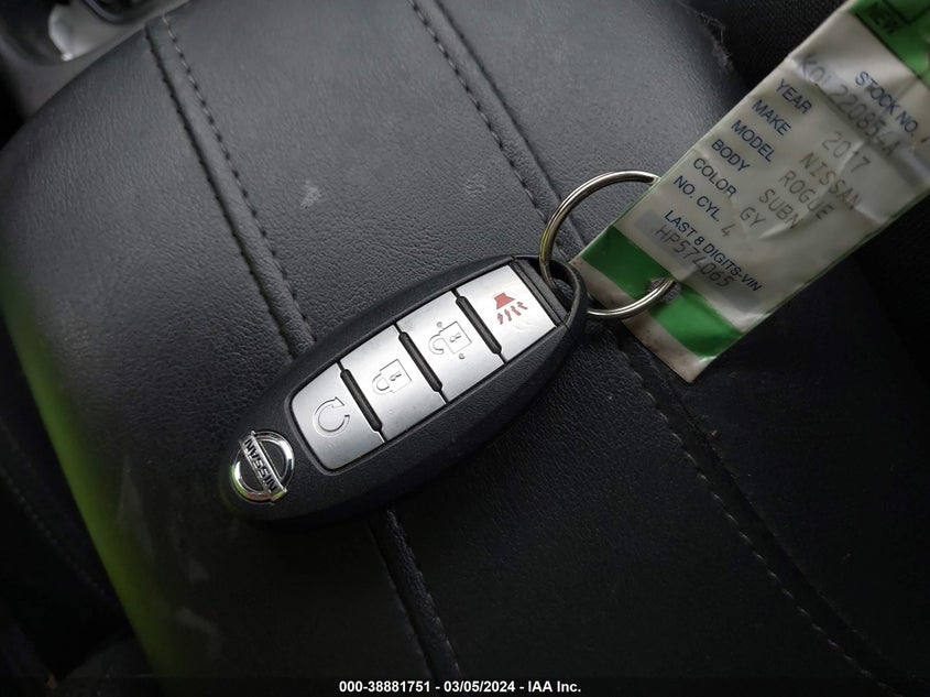 2017 NISSAN ROGUE SV - KNMAT2MV2HP574065