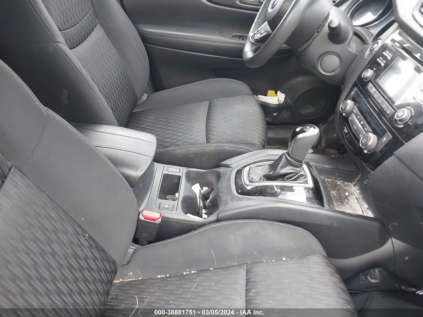 2017 NISSAN ROGUE SV - KNMAT2MV2HP574065