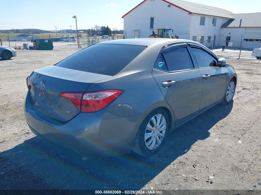 VIN 2T1BURHE9JC972334 2018 TOYOTA COROLLA LE