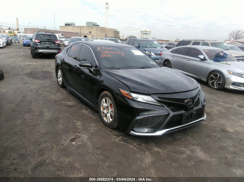 TOYOTA CAMRY XSE 2022
