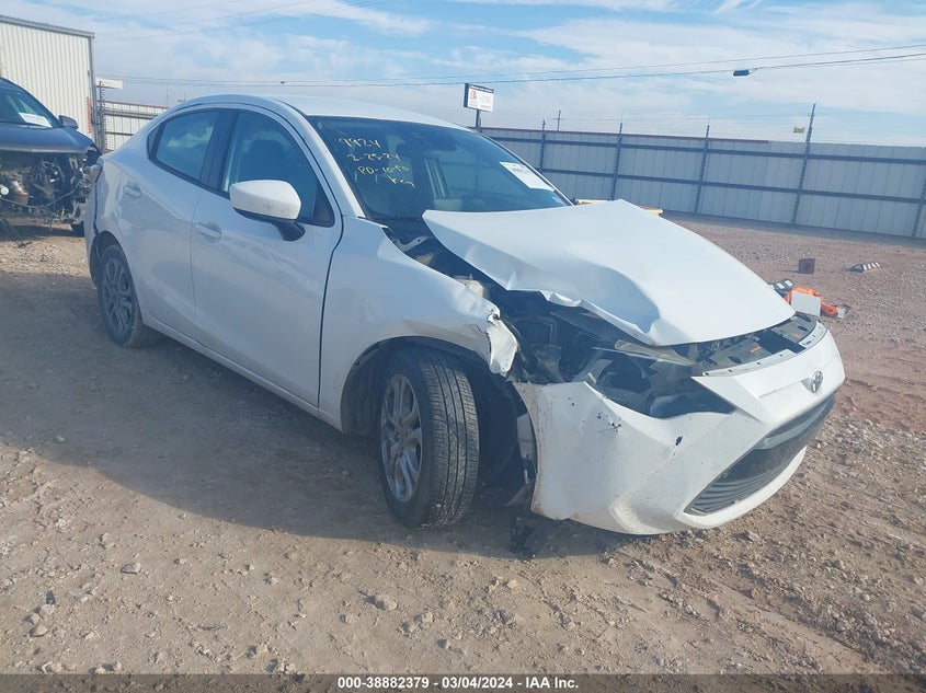 TOYOTA YARIS IA 2018
