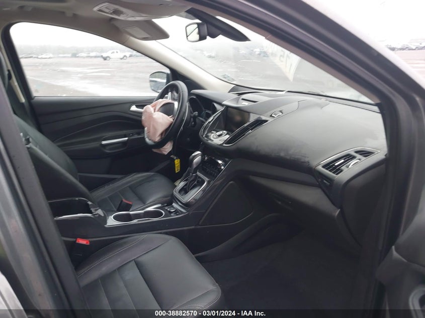 2014 Ford Escape Titanium VIN: 1FMCU0J97EUB39424 Lot: 38882570