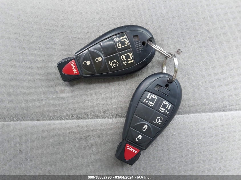 2013 DODGE GRAND CARAVAN SXT - 2C4RDGCG5DR590589