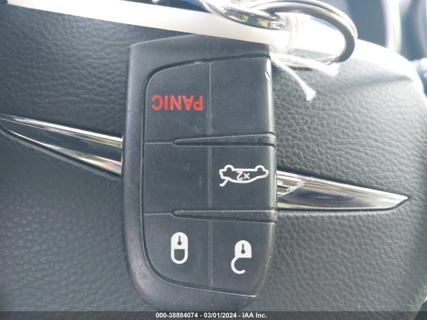 2016 CHRYSLER 200 LIMITED - 1C3CCCAB7GN153840