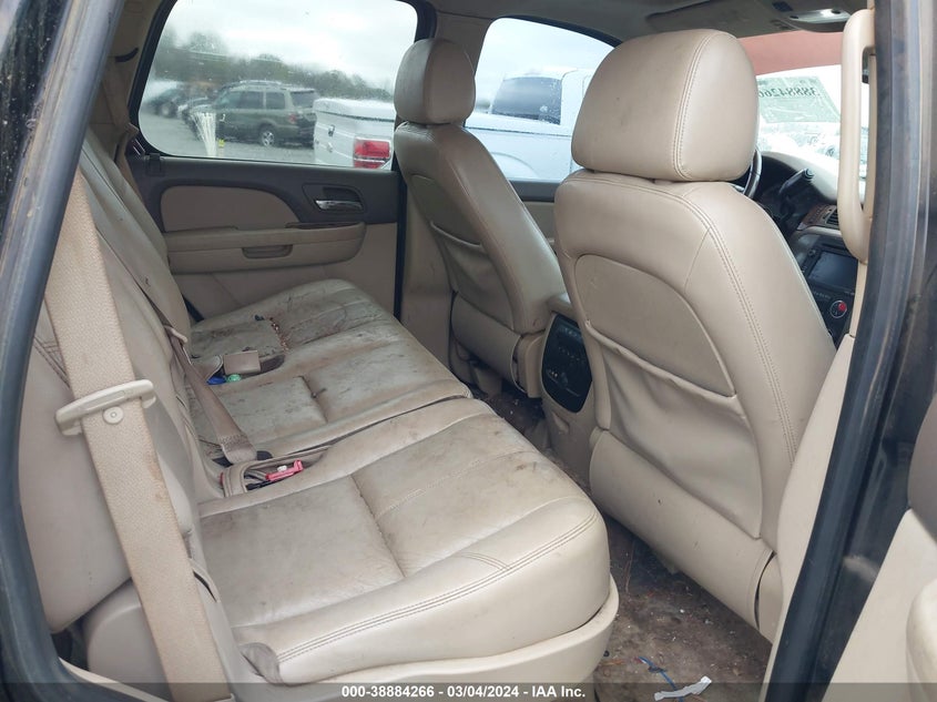 2008 GMC YUKON VIN: 1GKFC13518R204154