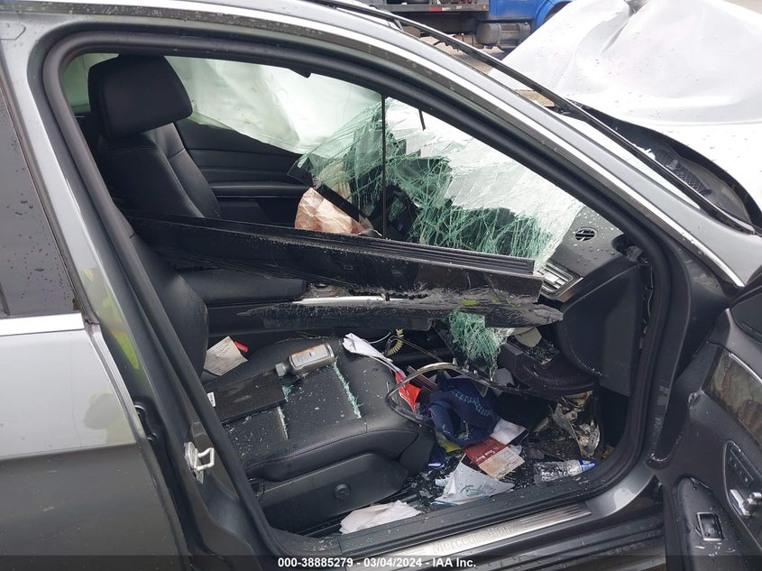 2016 MERCEDES-BENZ E 350 4MATIC - WDDHF8JB3GB255598