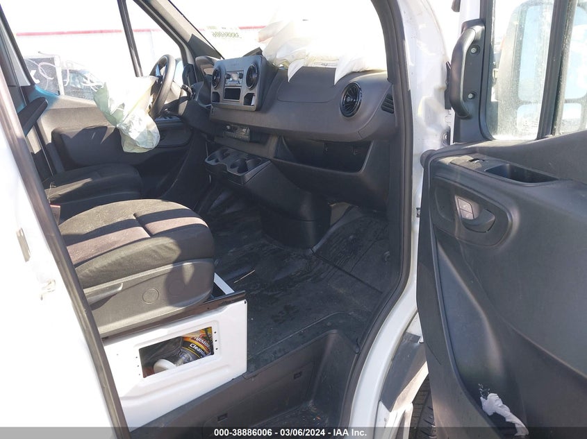 2022 MERCEDES-BENZ SPRINTER 2500 VIN: W1Y40CHY6NT096571