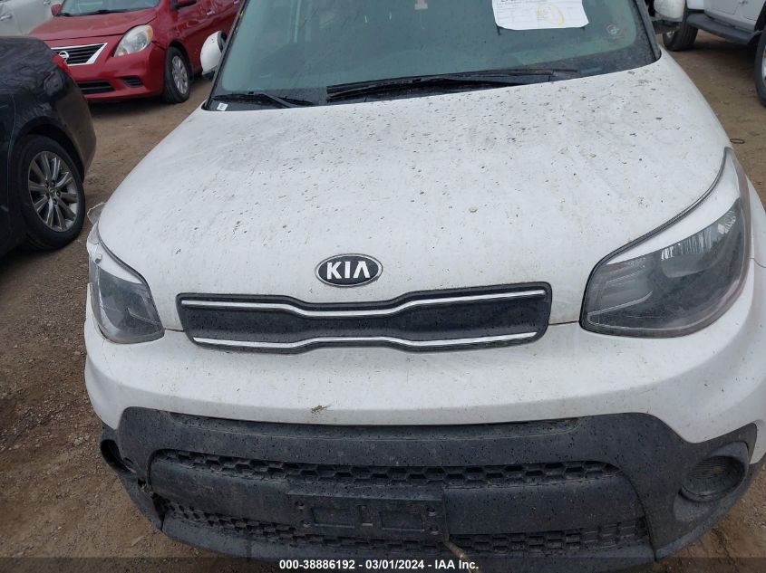 VIN KNDJN2A29J7892369 2018 KIA SOUL no.10