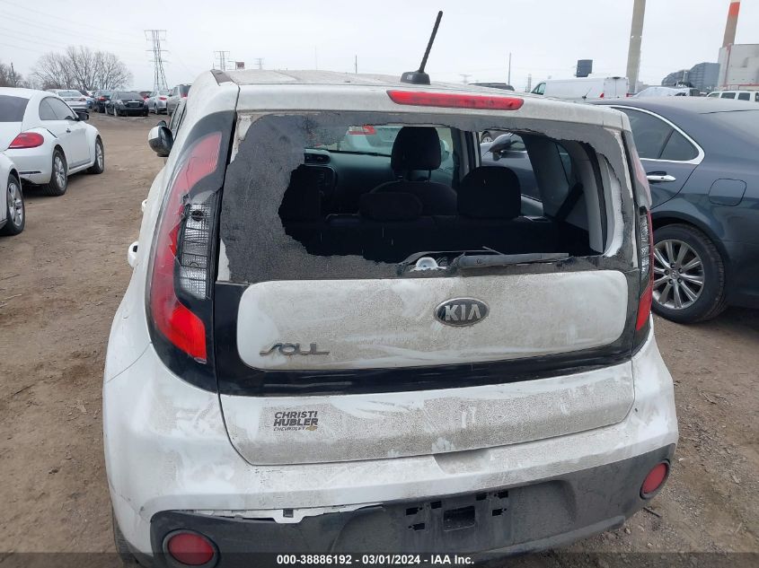 VIN KNDJN2A29J7892369 2018 KIA SOUL no.11