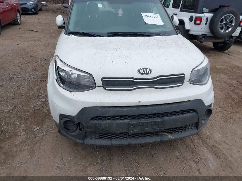 VIN KNDJN2A29J7892369 2018 KIA SOUL no.14