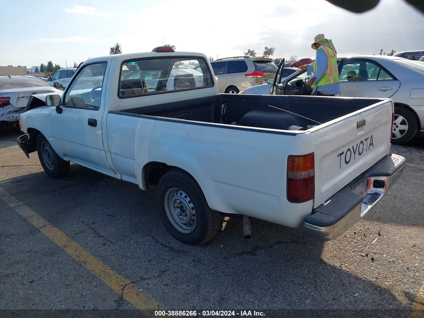 1994 Toyota Pickup 1/2 Ton Short Whlbase Stb VIN: 4TARN81A7RZ161707 Lot: 38886266
