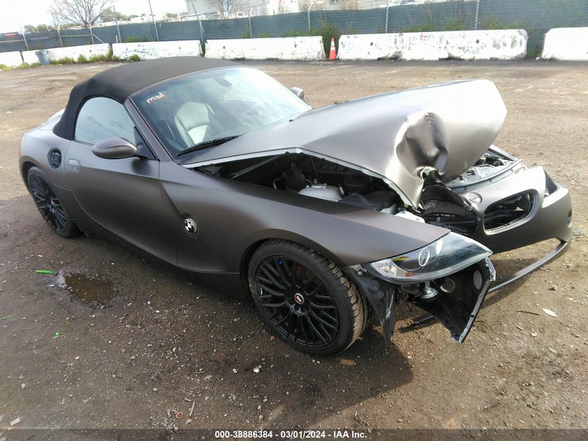 2005 BMW Z4 2.5I VIN: 4USBT33545LR71463 Lot: 38886384