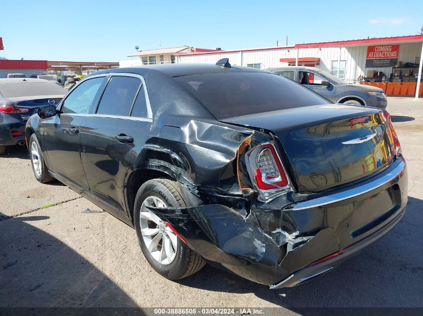 VIN 2C3CCAAG8FH820387 2015 CHRYSLER 300 no.3