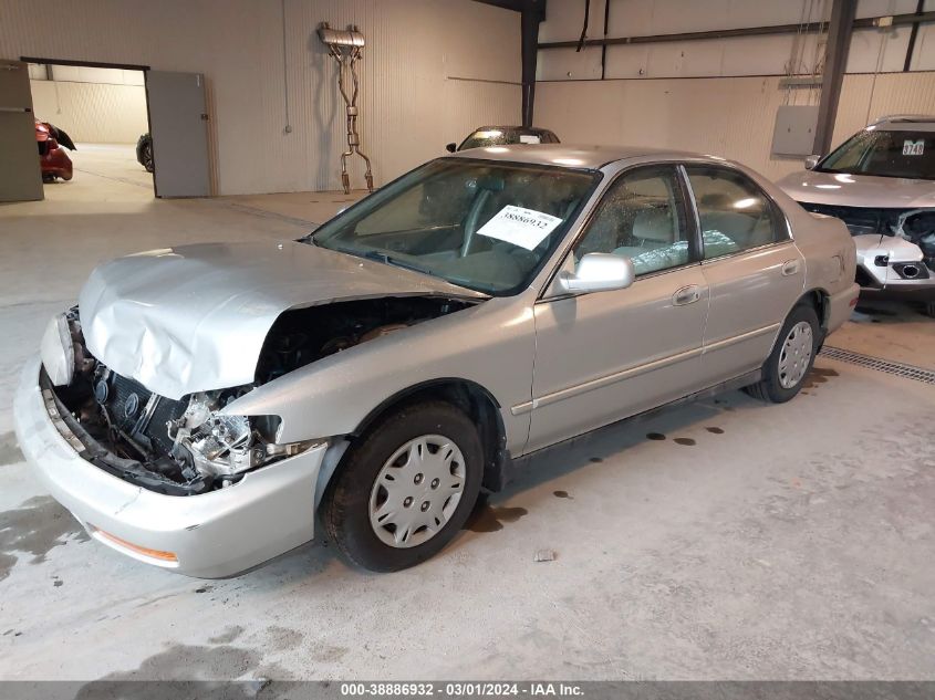 1996 Honda Accord Value VIN: 1HGCD5699TA215929 Lot: 38886932