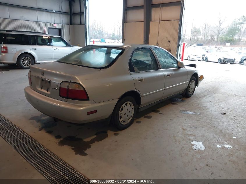 1996 Honda Accord Value VIN: 1HGCD5699TA215929 Lot: 38886932