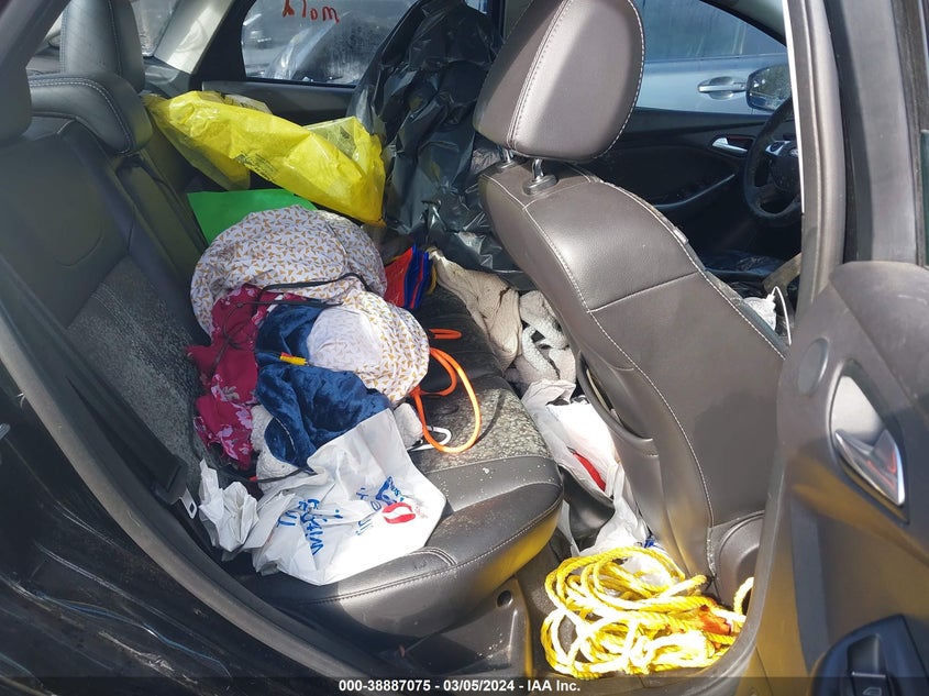 2014 FORD FOCUS TITANIUM - 1FADP3J20EL330621