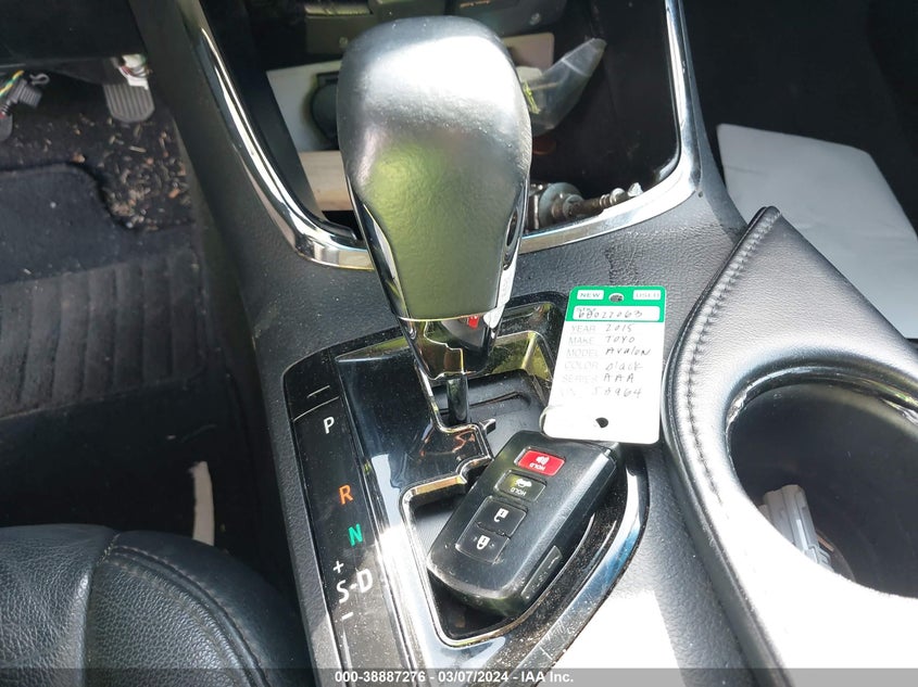 2015 TOYOTA AVALON XLE/PREMIUM/TOURING/LTD - 4T1BK1EB5FU158964