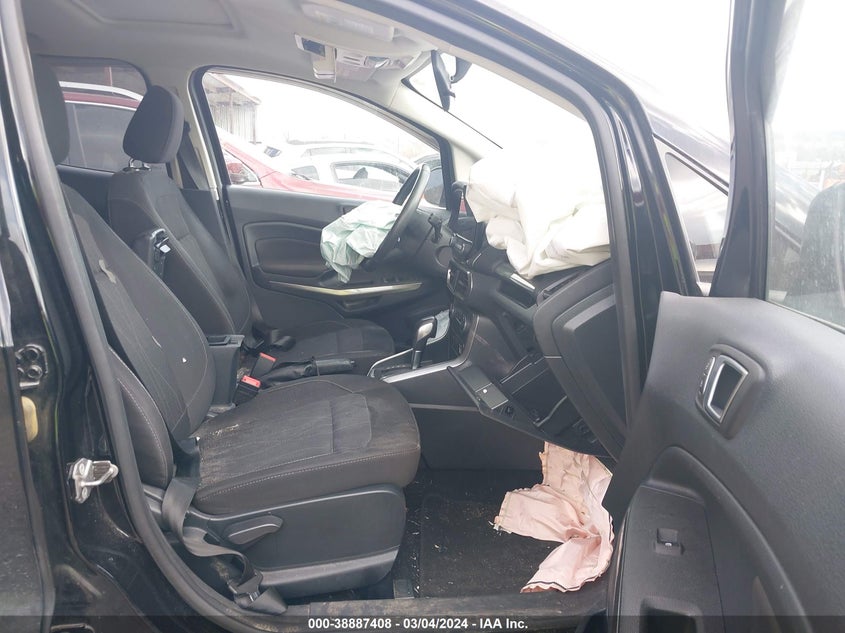 VIN MAJ6P1ULXJC209655 2018 FORD ECOSPORT SE