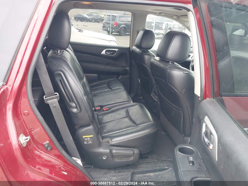 VIN 5N1DR2MM4HC676408 2017 NISSAN PATHFINDER PLATINUM