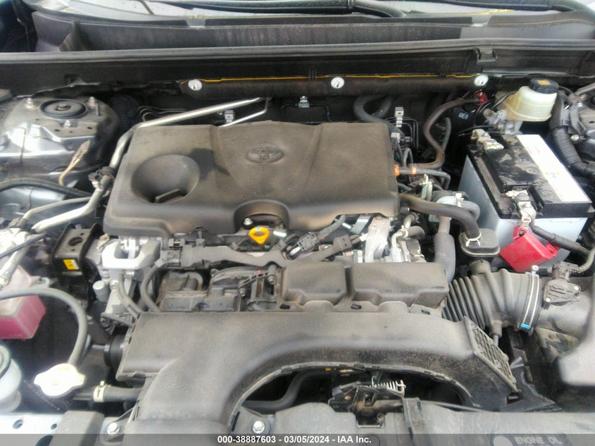 VIN JTMK1RFV0MD061585 2021 TOYOTA RAV4 LE
