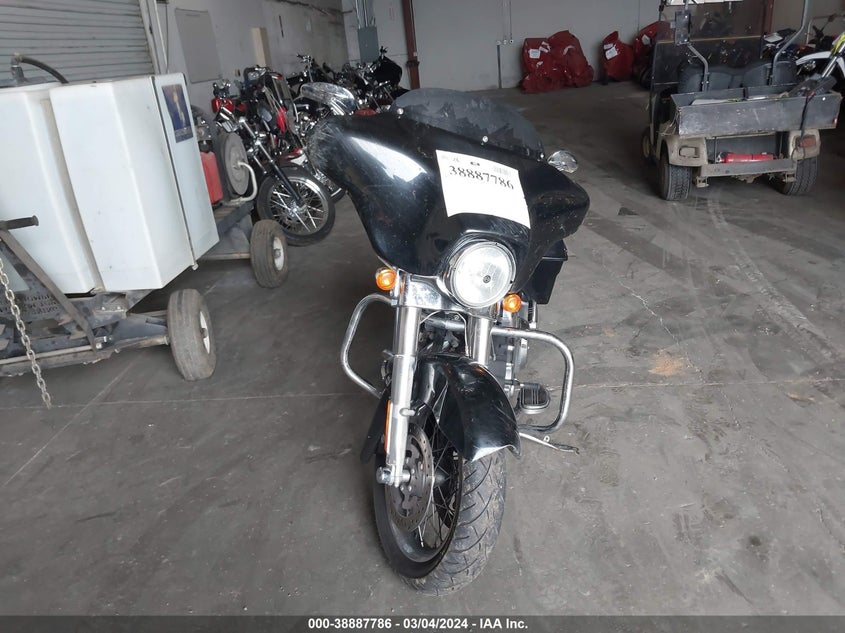 2009 HARLEY-DAVIDSON FLHX - 1HD1KB4359Y655461