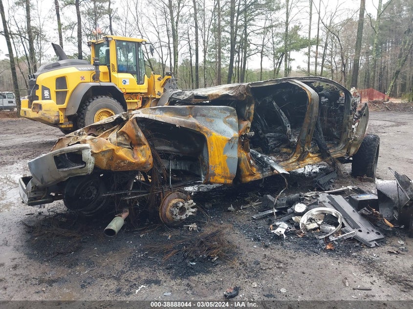 2016 CHEVROLET SILVERADO 1500 1LT - 3GCUKREC4GG335657