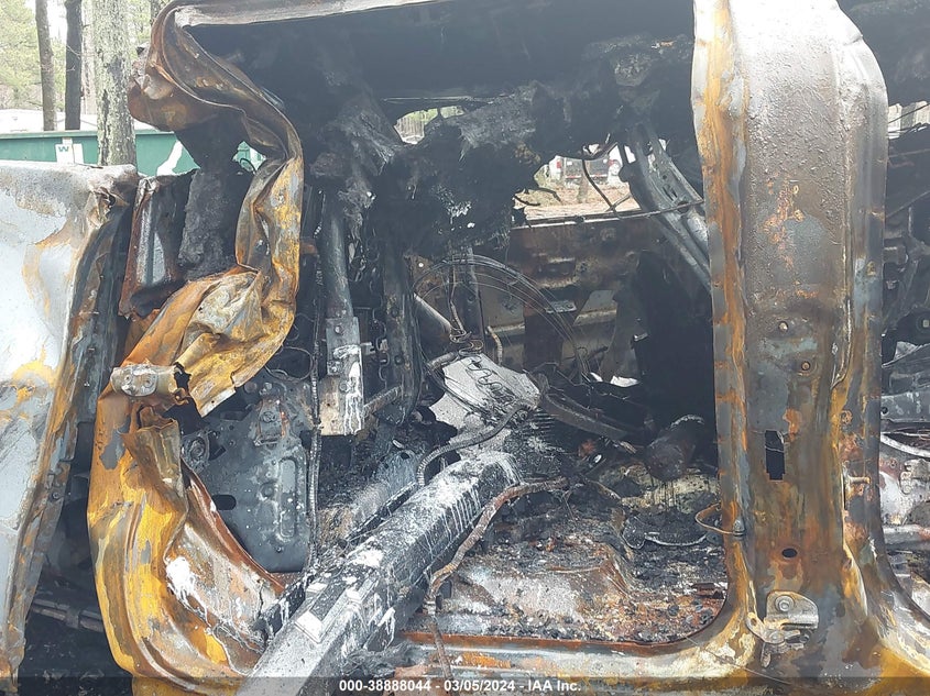 2016 CHEVROLET SILVERADO 1500 1LT - 3GCUKREC4GG335657