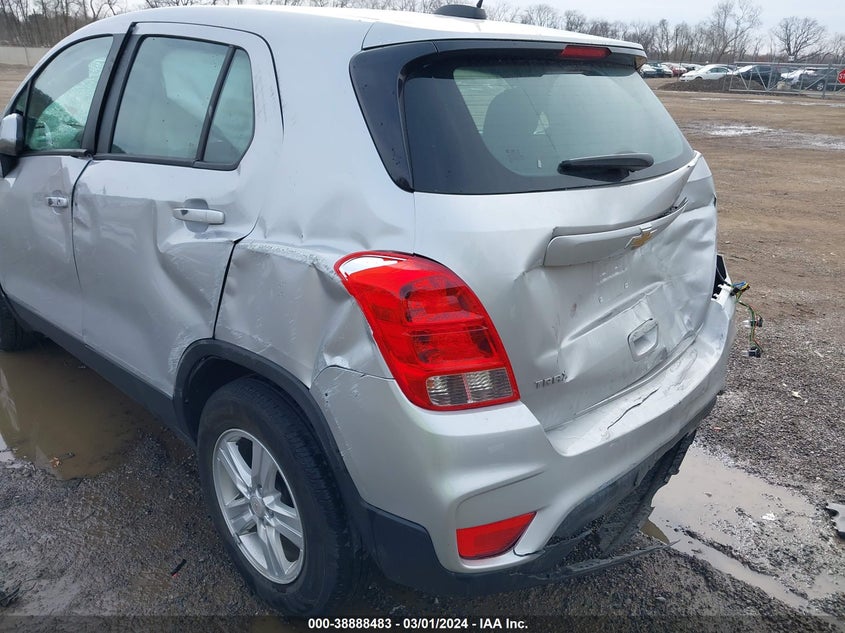 VIN KL7CJKSB5LB039113 2020 CHEVROLET TRAX FWD LS