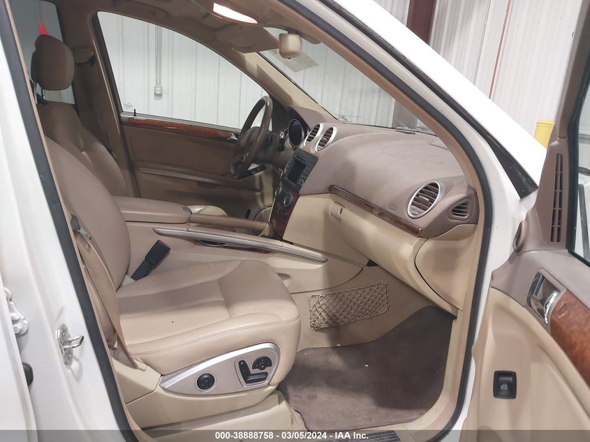 2009 Mercedes-Benz Gl 450 4Matic VIN: 4JGBF71E49A441661 Lot: 38888758